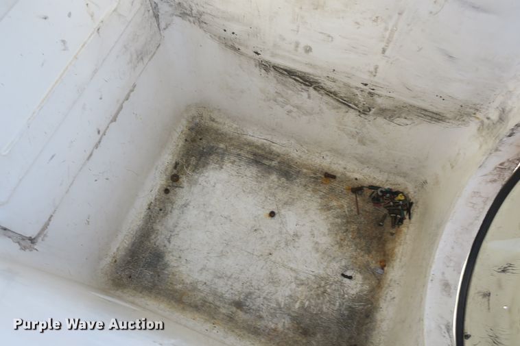 image for item DB10079 2008 Ford F550 bucket truck