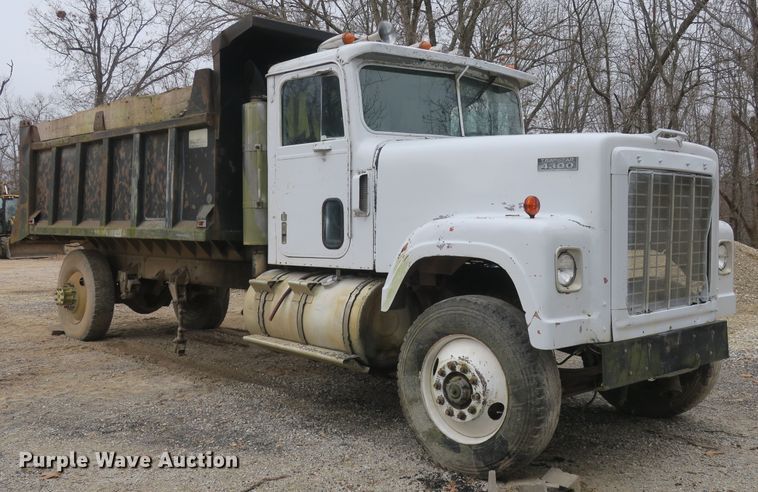 image for item DB10083 1980 International F4370 dump truck