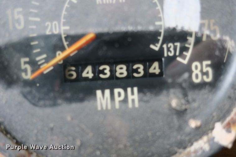 image for item DB10083 1980 International F4370 dump truck