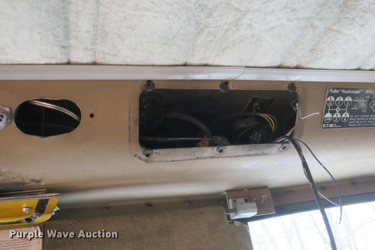 image for item DB10083 1980 International F4370 dump truck