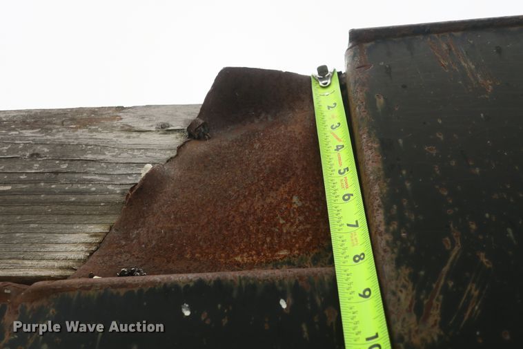 image for item DB10083 1980 International F4370 dump truck