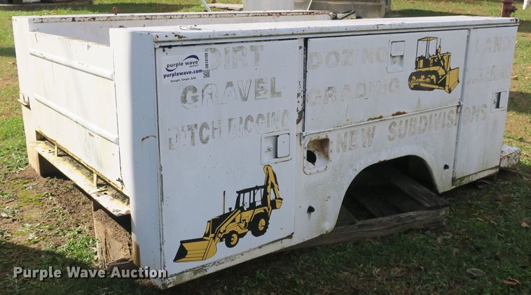 image for item DB10108 Stahl utility bed