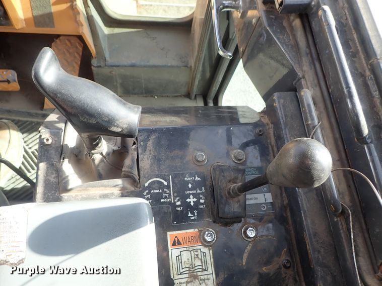 image for item DC3387 2002 Case 750H LT dozer