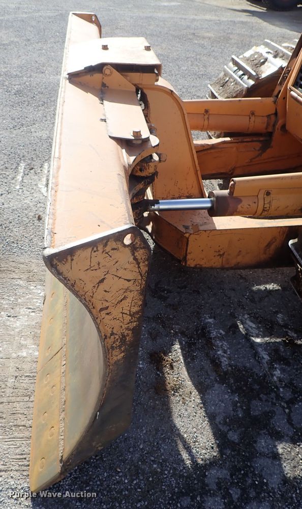 image for item DC3387 2002 Case 750H LT dozer