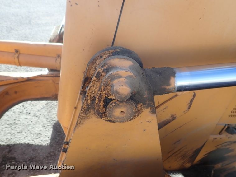 image for item DC3387 2002 Case 750H LT dozer