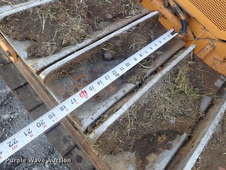 image for item DC3387 2002 Case 750H LT dozer