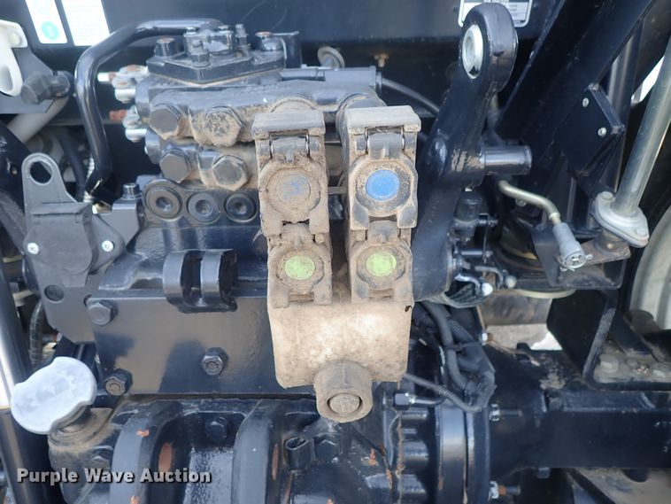 image for item DC3395 2009 New Holland T6030 MFWD tractor