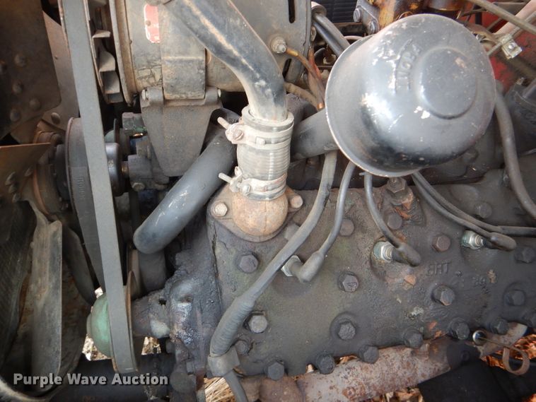 image for item DE0075 1952 Ford F5 fire truck