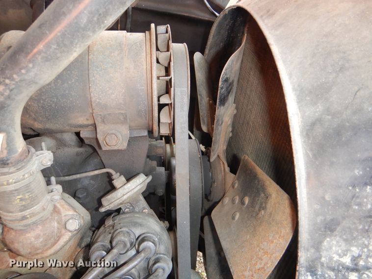 image for item DE0075 1952 Ford F5 fire truck