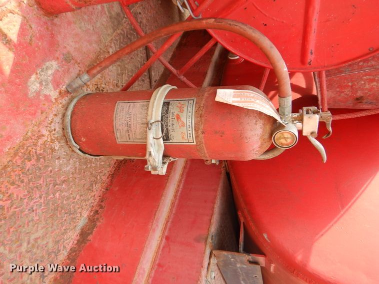 image for item DE0075 1952 Ford F5 fire truck