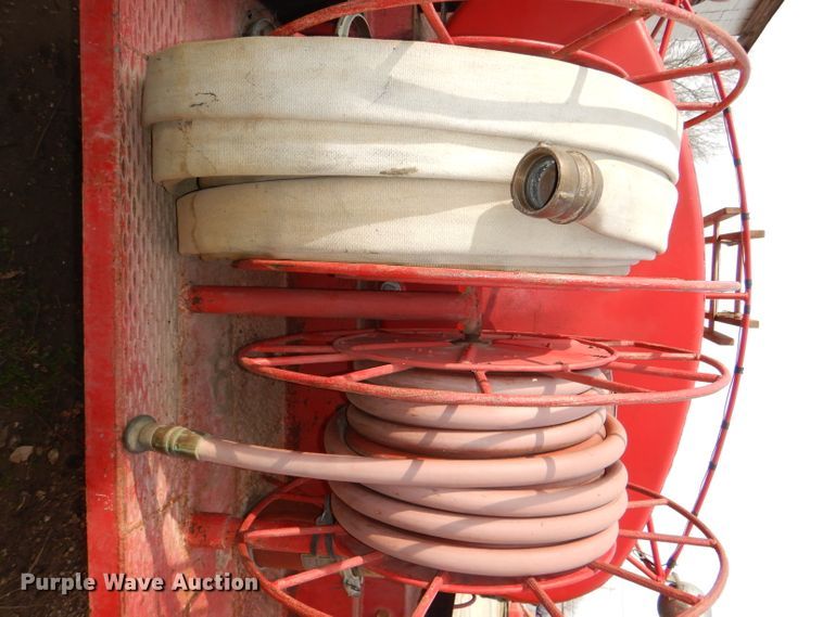 image for item DE0075 1952 Ford F5 fire truck