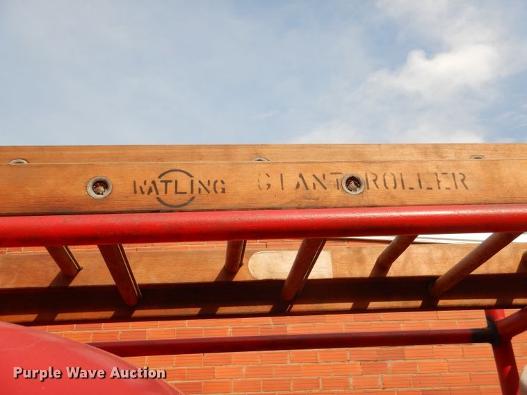 image for item DE0075 1952 Ford F5 fire truck