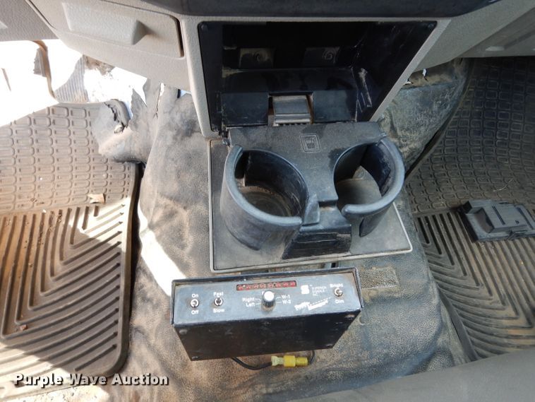 image for item DE4202 2008 Ford F450 Super Duty XL Crew Cab utility truck