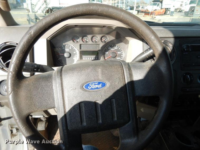 image for item DE4202 2008 Ford F450 Super Duty XL Crew Cab utility truck