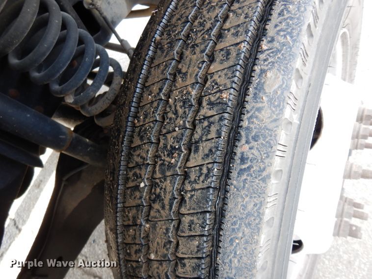 image for item DE4202 2008 Ford F450 Super Duty XL Crew Cab utility truck