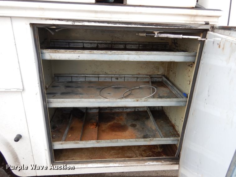 image for item DE4202 2008 Ford F450 Super Duty XL Crew Cab utility truck