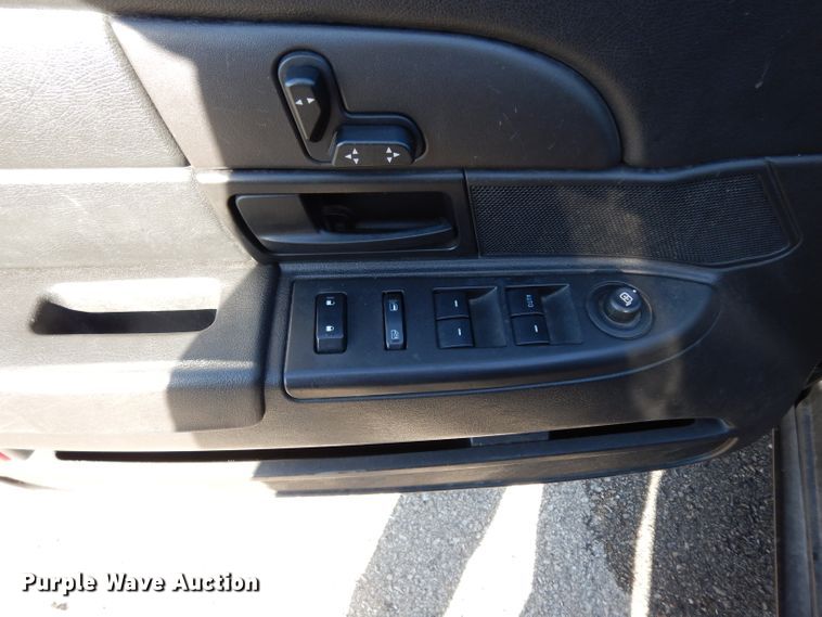 image for item DE4220 2011 Ford Crown Victoria Police Interceptor