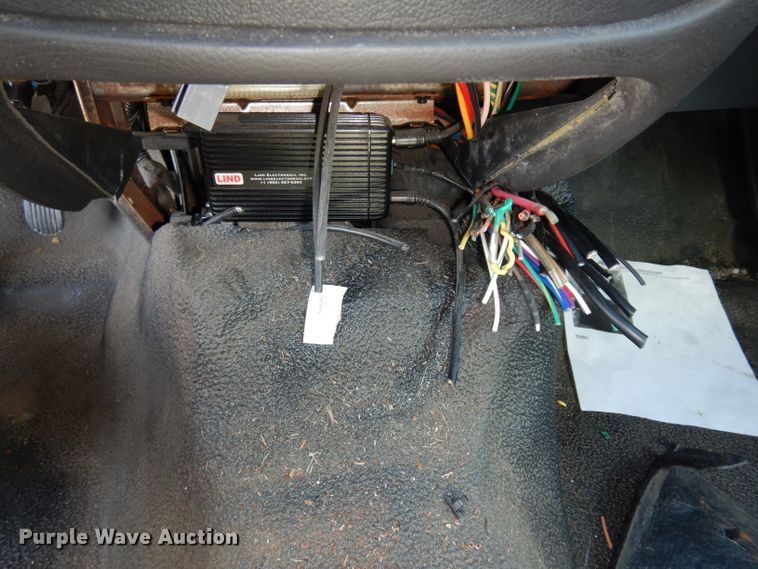 image for item DE4220 2011 Ford Crown Victoria Police Interceptor