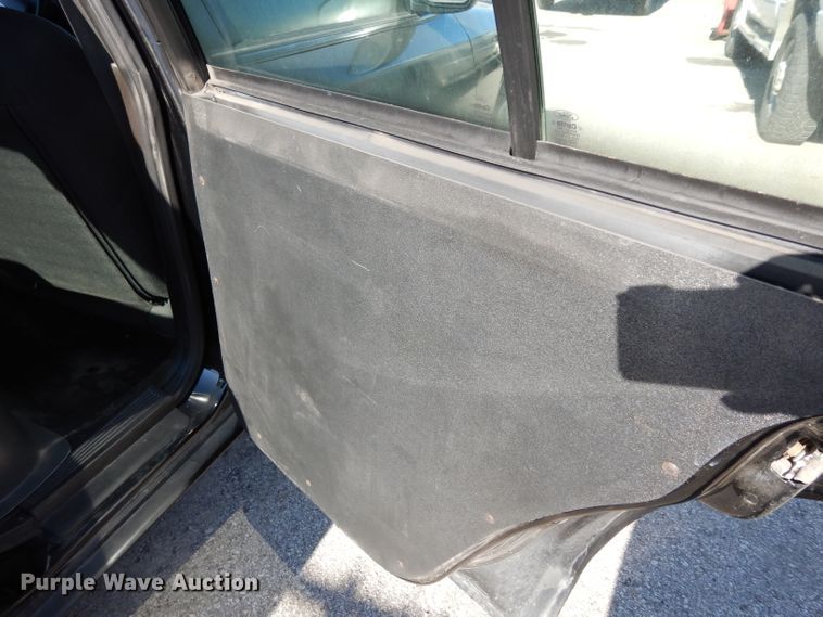 image for item DE4220 2011 Ford Crown Victoria Police Interceptor