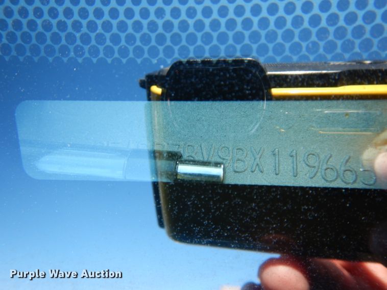 image for item DE4220 2011 Ford Crown Victoria Police Interceptor