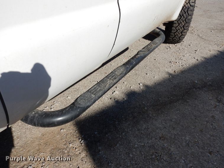 image for item DE4221 2003 Ford F250 Super Duty XL SuperCab pickup truck