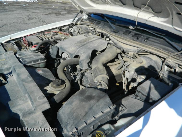 image for item DE4387 2003 Ford Crown Victoria Police Interceptor