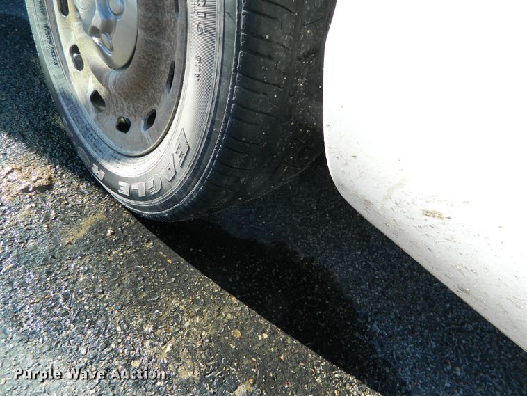 image for item DE4387 2003 Ford Crown Victoria Police Interceptor