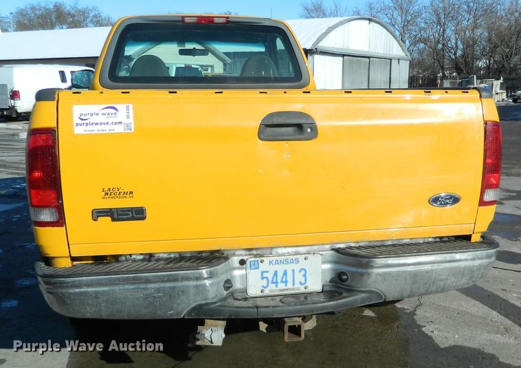 image for item DE4388 2001 Ford F150 pickup truck