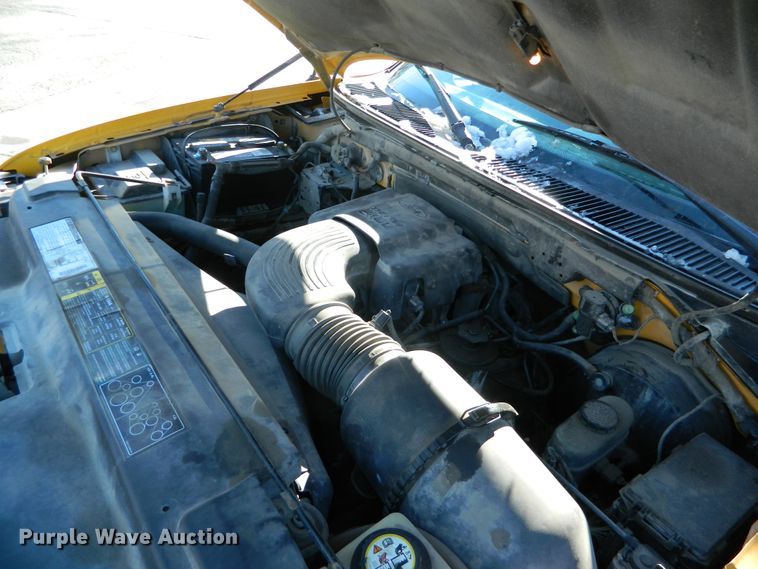 image for item DE4388 2001 Ford F150 pickup truck