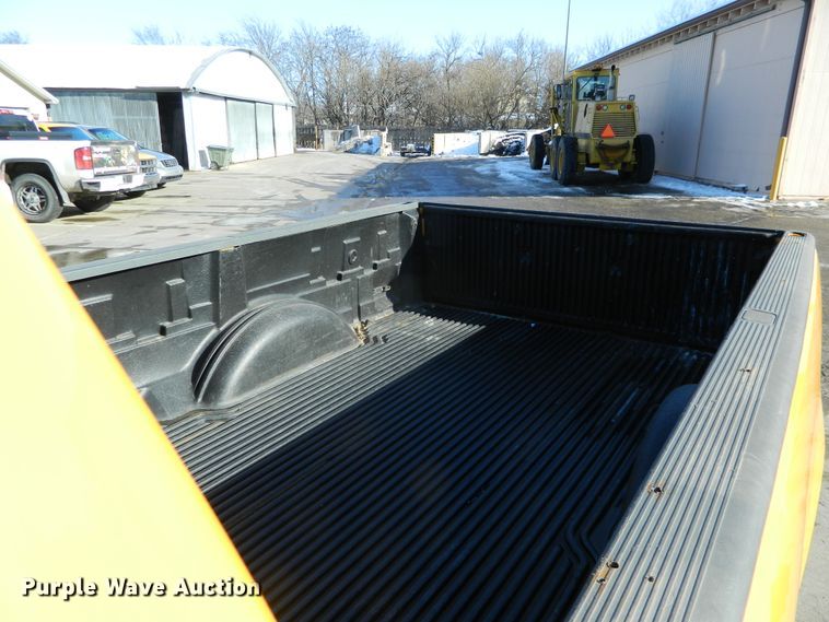 image for item DE4389 1999 Ford F150 pickup truck