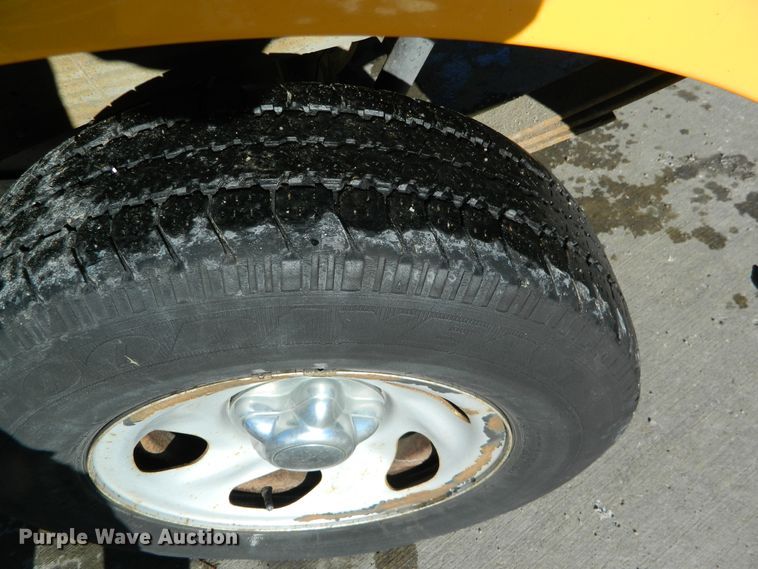 image for item DE4389 1999 Ford F150 pickup truck