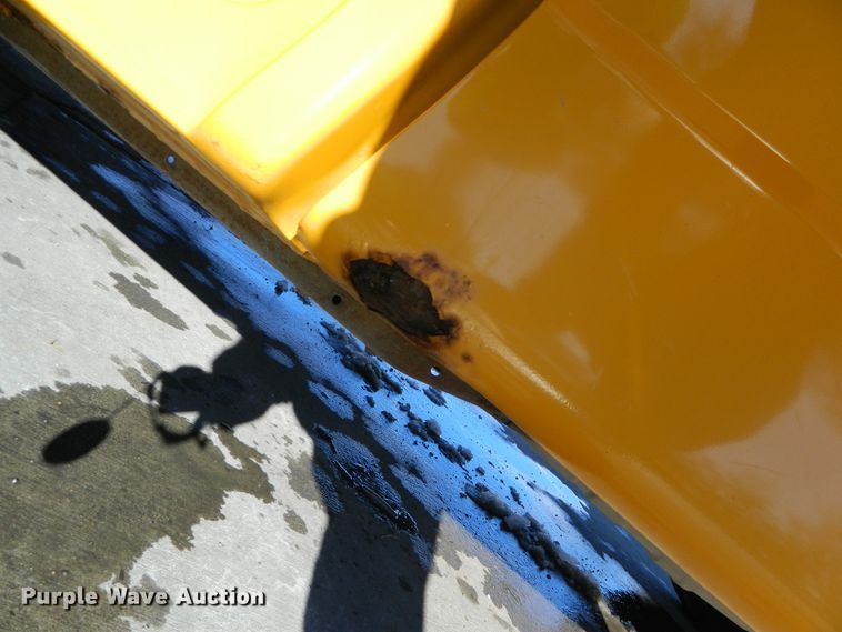 image for item DE4389 1999 Ford F150 pickup truck