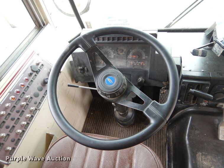 image for item DH3616 1998 Blue Bird TC2000 school bus