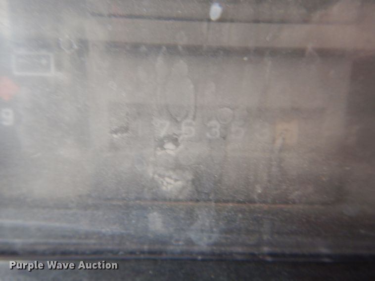 image for item DH3616 1998 Blue Bird TC2000 school bus