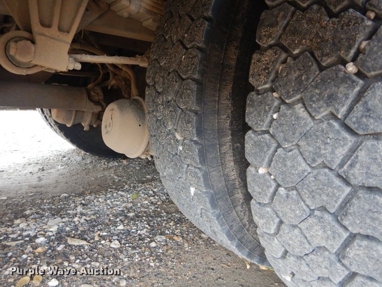 image for item DH3616 1998 Blue Bird TC2000 school bus