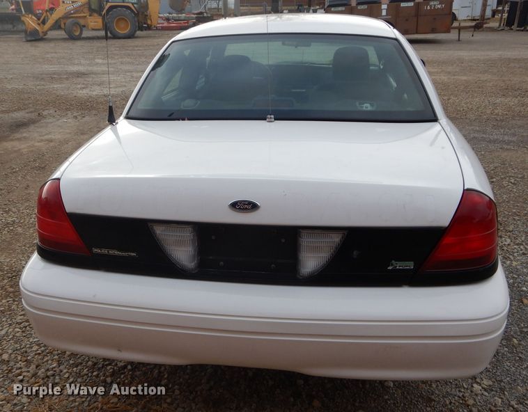 image for item DH4315 2010 Ford Crown Victoria Police Interceptor