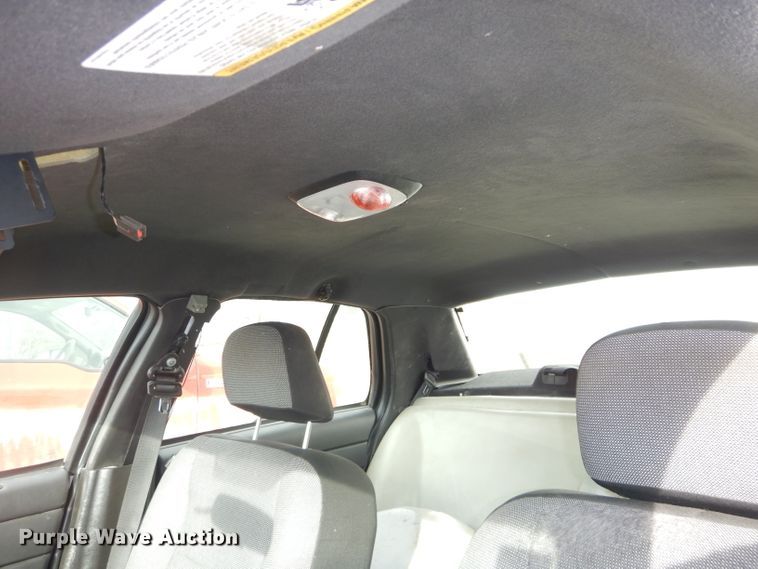 image for item DH4315 2010 Ford Crown Victoria Police Interceptor