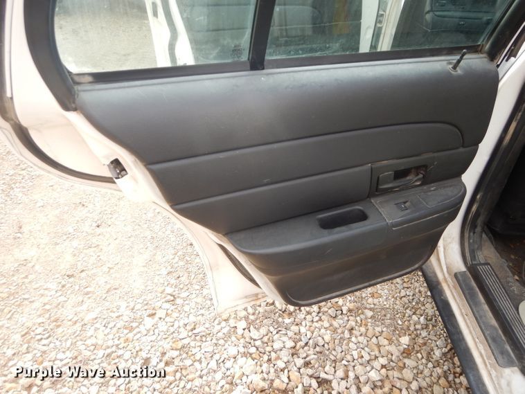 image for item DH4315 2010 Ford Crown Victoria Police Interceptor