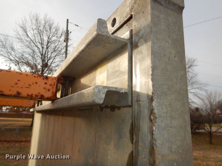 image for item DH4316 Aluminum trench shoring