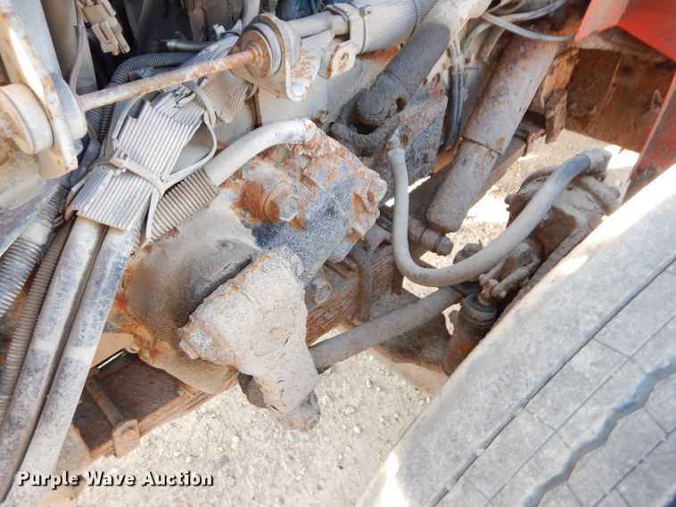 image for item DH4317 1993 International 4900 dump truck