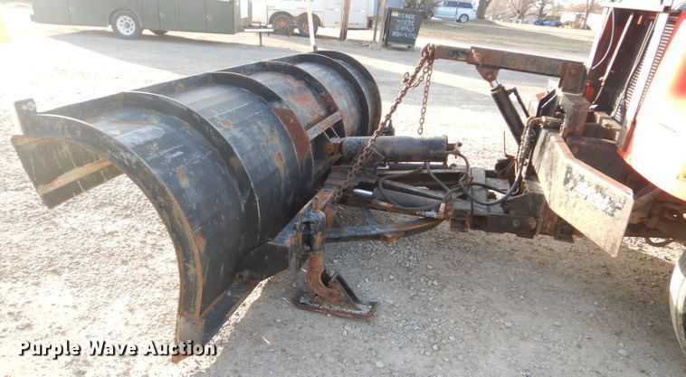 image for item DH4317 1993 International 4900 dump truck