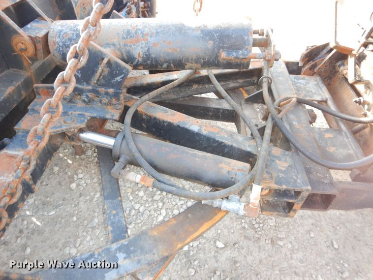 image for item DH4317 1993 International 4900 dump truck