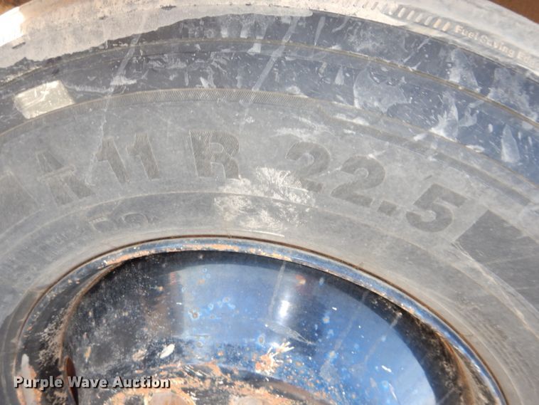 image for item DH4317 1993 International 4900 dump truck