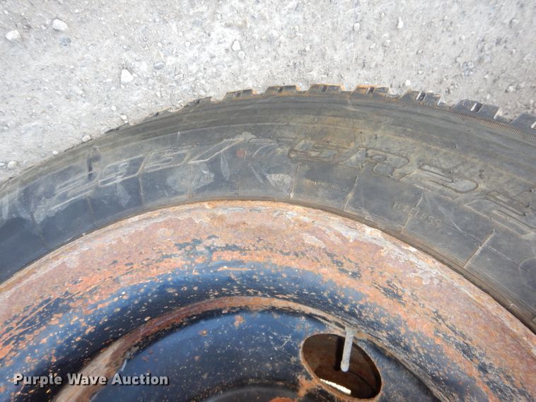 image for item DH4317 1993 International 4900 dump truck