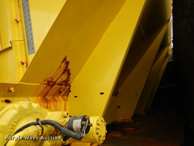 image for item DH5067 2010 Freightliner M2 dump truck