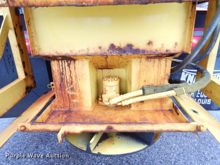 image for item DH5067 2010 Freightliner M2 dump truck