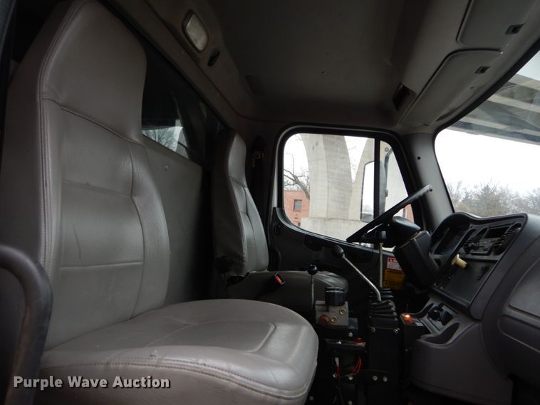 image for item DH5067 2010 Freightliner M2 dump truck