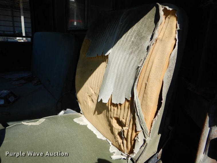 image for item DH6075 Am General M929 dump truck