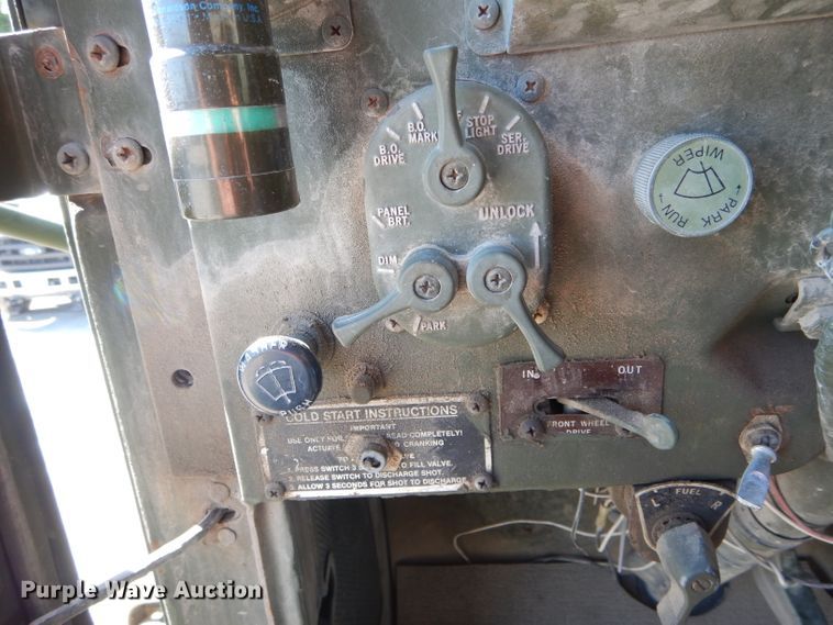 image for item DH6075 Am General M929 dump truck