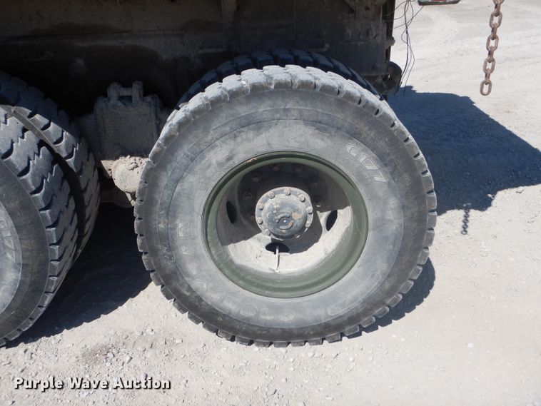 image for item DH6075 Am General M929 dump truck